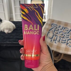 Bath & Body Works Bali Mango Body Cream - Pink and Purple